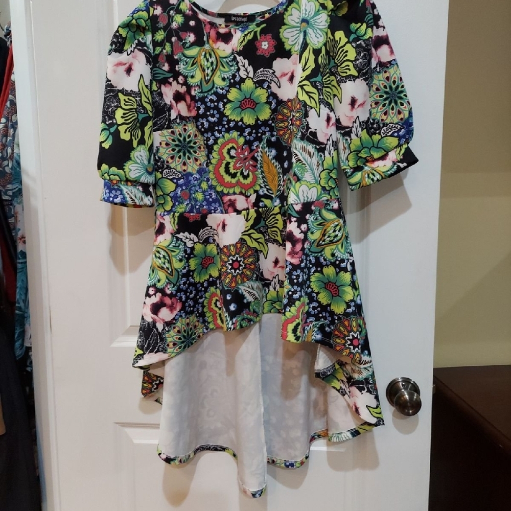 Floral High-Low Peplum Top